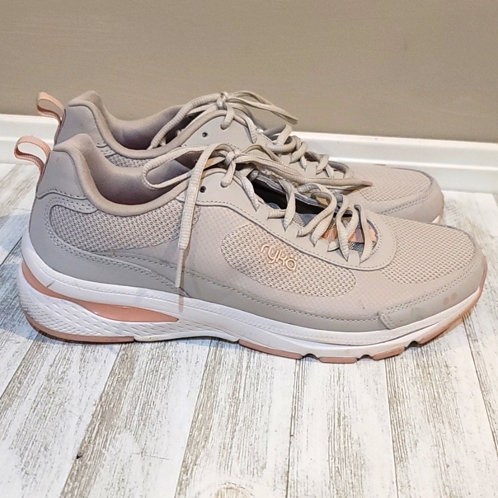 Womens Ryka memory foam shoes